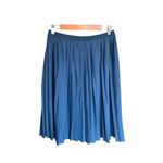 Halara - NWT High Waisted Pleated Quick Dry Midi Casual Skirt w/ Pockets Sz M Photo 4