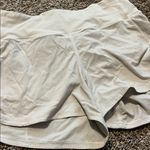 Lululemon Women’s Speed Up Shorts White Size 6 4” Photo 3