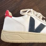 VEJA  V-10 Extra White Nautico Y2K Athleisure Retro SoHo Boho 90s Grunge Prep s8W Photo 4