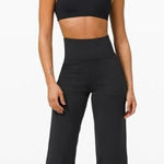 Lululemon Black Align Wide Leg Crop 23" size 4 Photo 0