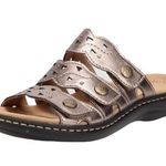 Clarks Laurianne Jade Sand Metallic Sandals Size 7½ Photo 0