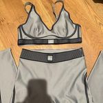 Alo Yoga Alo Line Up Matching Set Photo 4