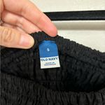 Old Navy  Fitted Puff-Sleeve Smocked Top in Black Jack - Size S Photo 3