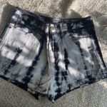 VNTG Karl Kani Shorts Coachella Multiple Photo 1