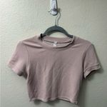 Alo Yoga  Micro Waffle Sierra Tee Dusty Pink Size M Athletic Lounge Athleisure Photo 2