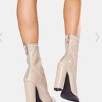 public desire Público Desire Affection Taup Boots Photo 1