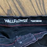 Wallflower Jean Black Shorts Size undefined Photo 4