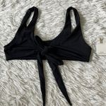 Good American New Women’s ways to wear front tie bikini top in black size Large Photo 0