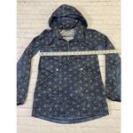 Lululemon Lightweight 1/4 zip pullover size 2 Photo 2