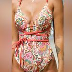 Cupshe Woman’s Colorful Paisley Swimsuit Crisscross Open Back Cross Front Tie XS Photo 0