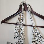 Abound  Floral Halter Top Daisy Print V-Neck Casual Neutral Size 2X Plus Feminine Photo 3