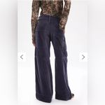 Urban Outfitters NWOT  BDG Montana Corduroy Cargo Pants sz 4 Photo 6