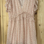 Davi & Dani NWT ruffle dress with rose print Photo 0