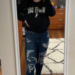 American Eagle Ripped Jeans Photo 0