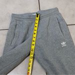 Adidas  PrimeGreen Women Gray SweatPants Athletic size Small. Photo 10