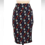 LuLaRoe Floral Tulips Garden Party Red & Purple Cassie Pencil Skirt Size S Small Photo 1