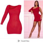 Pretty Little Thing Plt  Burgundy Asymmetric Bodycon Dress size 6 Photo 2