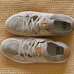 Earth Brand Earth Desire Flow Winter Tennis Shoe Photo 0