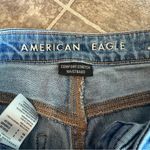 American Eagle Distressed Denim Mom Jean 0 Regular Comfort Stretch Waistband Photo 6