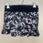 Lululemon  Pace Rival Skort Skirt in Spring Bloom Floral Size 6 Tall RARE Photo 5