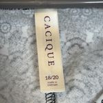 Cacique Plus Size  White Black Geometric S/S Blouse Size 18/20 EUC #2521 Photo 6