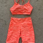 Old Navy Neon Workout set Photo 0