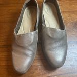 Clarks Women's Metallic Gray Loafers Photo 0