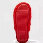 Target Wondershop Bullseye Scuff Sleepers Color Red Large W 7/8 
Men’s 5/6 Photo 3