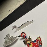 Lot Of 4 Bird Metal Brooch Pins Ducks 1 Is Rhinestone Photo 2