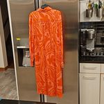 Trina Turk 💕💕 Long Sleeve Jersey Knit Shirt Dress Orange and Pink Retro Print M Photo 1