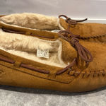 UGG  Australia Women's Dakota 5612 Chestnut Sheepskin Moccasins Slippers Sz 8 Photo 0