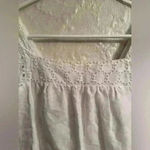 J. McLaughlin  white, sleeveless blouse with eyelet detailing/pop pop sleeves; S Photo 3