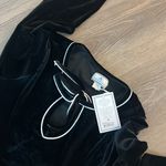 NWT Petite Plume Harlow Velour Nightgown in Black Size XS Photo 4