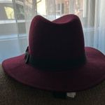 Bebe Adorable fedora hat perfect for fall and winter - one size- burgundy Photo 2