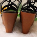 Rue 21 NWT lightweight sandals in black small 6/7 Photo 2