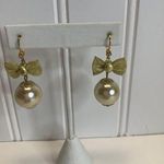 Gold Mesh Bow Pearl Drop Earrings Lever Back 1 3/4" Photo 0