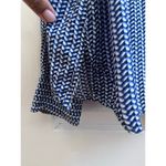 Foxcroft  Shaped Fit Blue Geometric Print Rayon Button Down Shirt Size 14 Photo 5