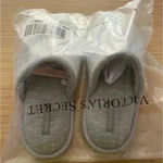 Victoria's Secret 🆕 Quilted Closed-Toe Slipper Grey L🆕 Photo 2