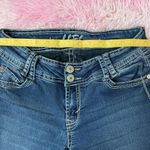 WallFlower Women's Denim Jeans Size 5 Flare Low‎ Rise Embellished Pockets Blue Photo 3