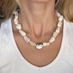 Women's White and Cream Freshwater Pearl Jewellery Photo 4