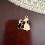 Doggy’s Pendant Photo 0