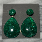 SHASHI Emerald Green Angelina Earrings New Photo 0