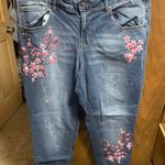 Earl Jean Cut Off Capri Skinny Jeans Photo 0