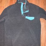 Patagonia Quarter Zip . Barely Used. Photo 0