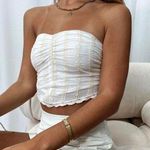 Isabelle's Cabinet  Top Photo 0