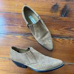 Guess by Marciano Guess by Georges Marciano Tan Suede Western Booties Pointed Toe 90’s Vintage~6 Photo 8