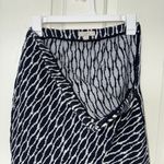 Ann Taylor  Loft Women's Tulip Mini Skirt XS Navy White Geometric Pattern Casual Photo 7