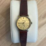 Bulova Accutron Ladies Watch RARE Vintage Gold Tone Case and Dial Photo 2