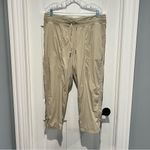 Lululemon Dance Studio Mid-Rise Cropped Pant
Mojave Tan Khaki Size 14 Lined Photo 1