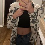 Phil Love  cardigan  Photo 0